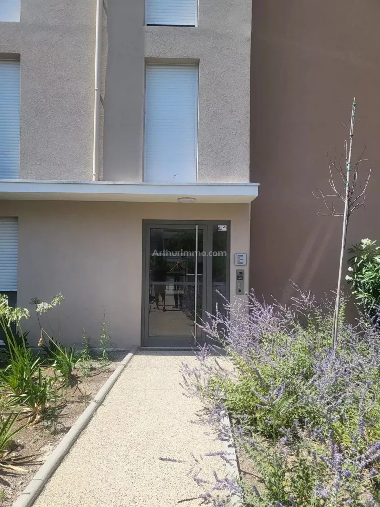 Välivaade - Apartment with Terrace in Saint-Raphaël