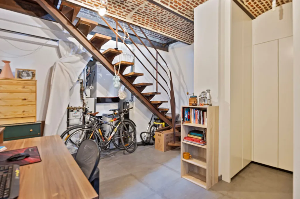 Pièces - Maisonnette Rénovée sur Site Patrimonial à Anderlecht