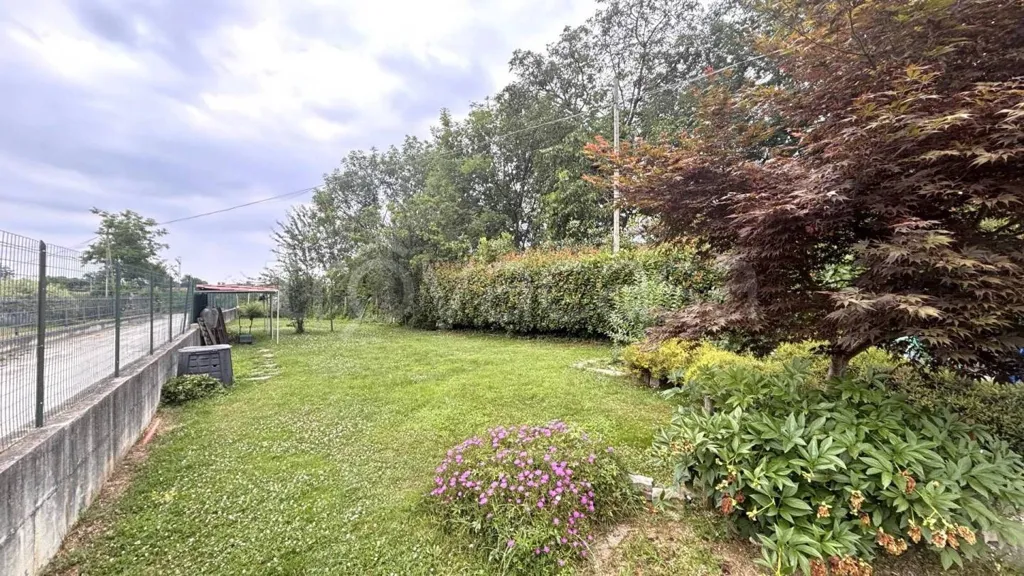 Maison 5 pièces à Bernezzo