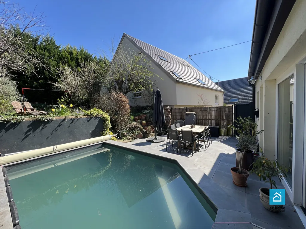 Piscine - Maison de Charme avec Piscine à Wiwersheim