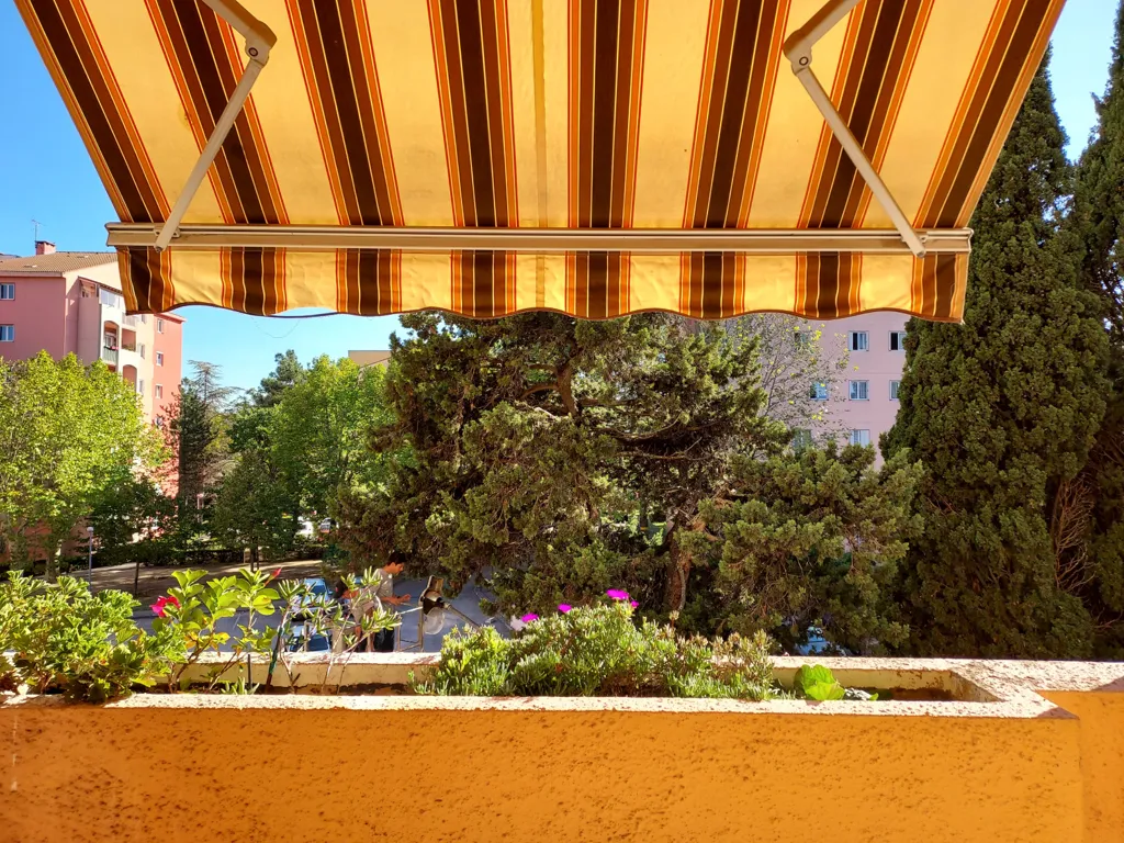 Balcon - Appartement Refait à Neuf avec Balcon à Aix-en-Provence