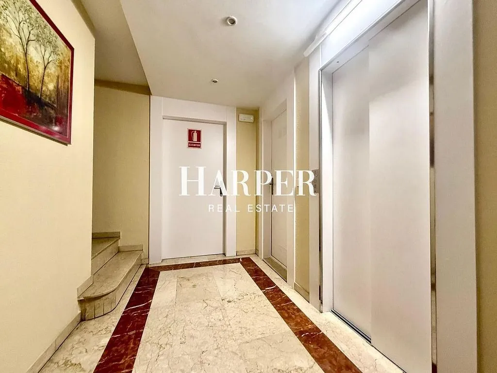 hallway_entrance