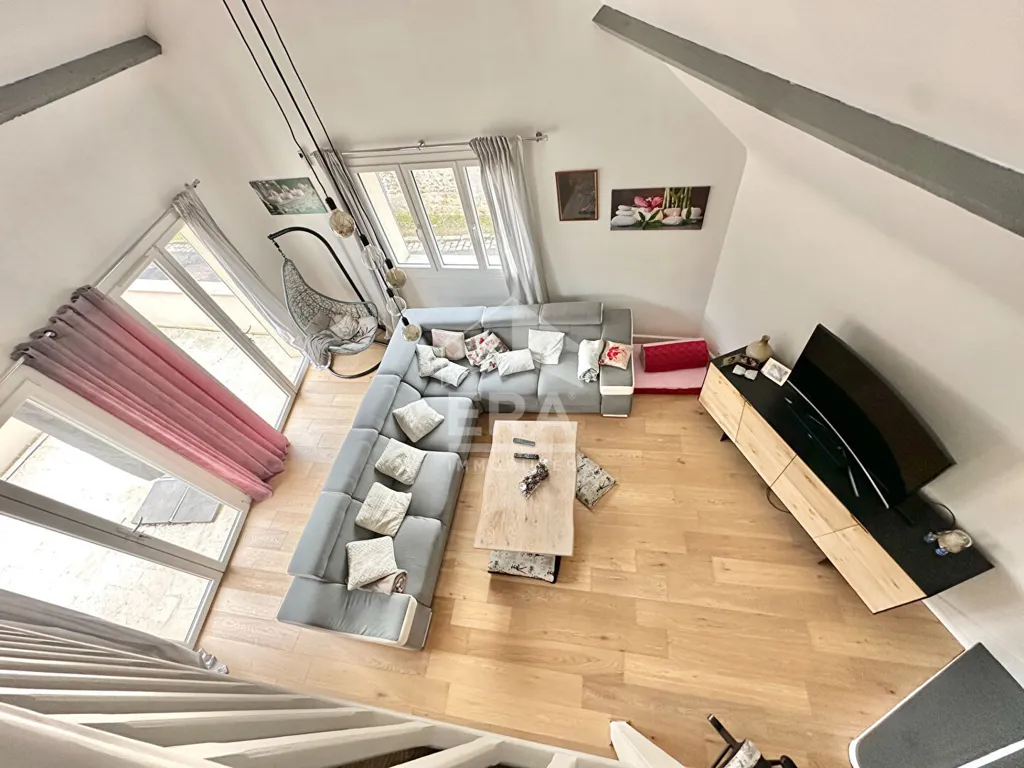 Elutuba - Charm House with Pool in Les Alluets Le Roi
