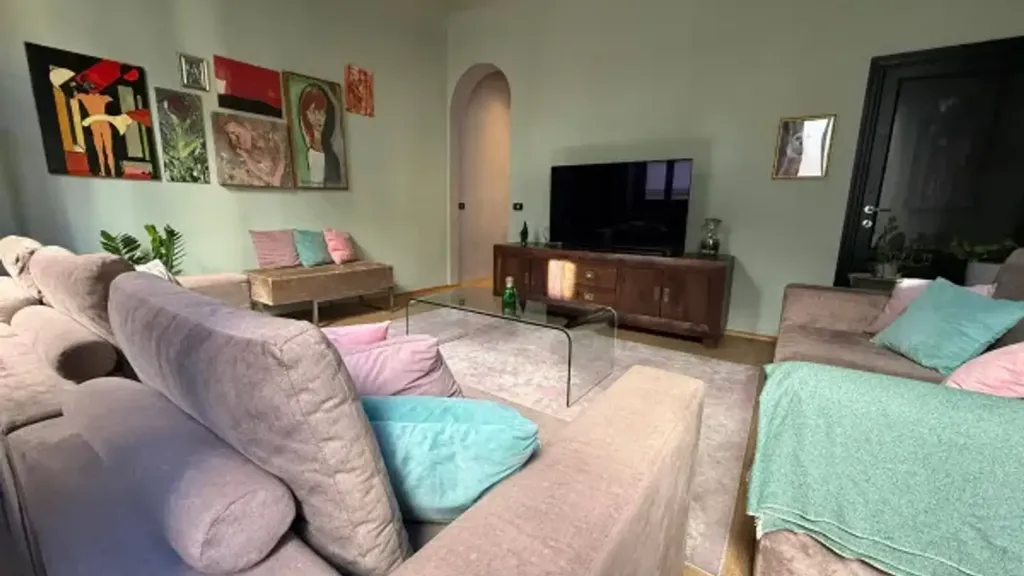 Elutuba - Rustic Apartment with Historic Charm in Florence