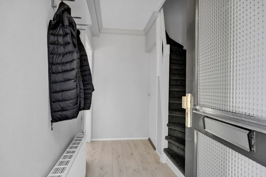 Entrée - 2/1 Cap House with Solar Panels in Sloten