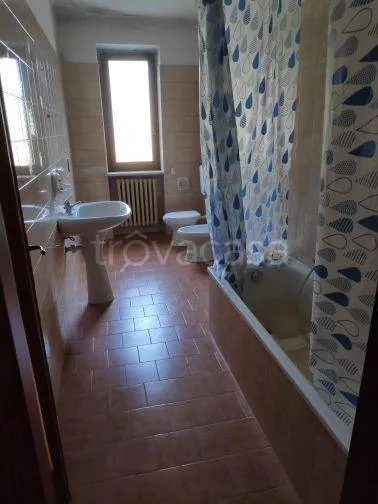 Vannitoad - Bright Apartment with Balcony in Dronero