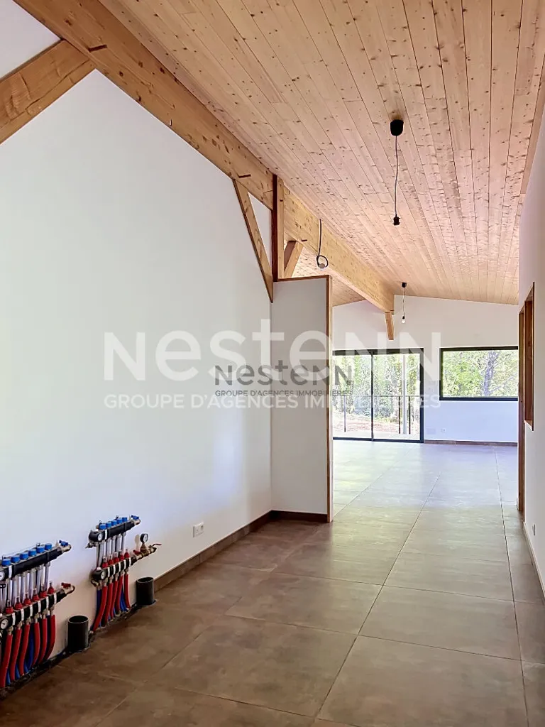 Toad - Architectural House with 360° View in Monoblet