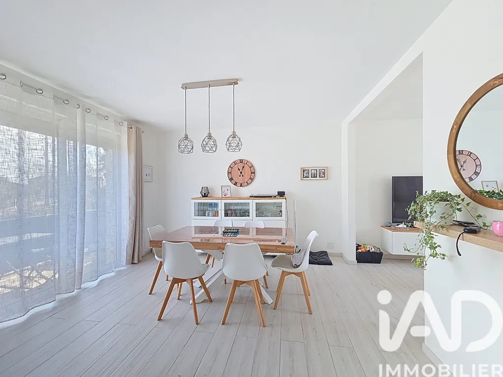 Söögituba - Renovated House with Pool in Fleurance