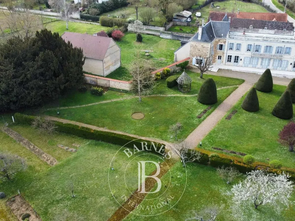 Vue aérienne - Maison de Campagne Charmante avec 6 Chambres à Graçay