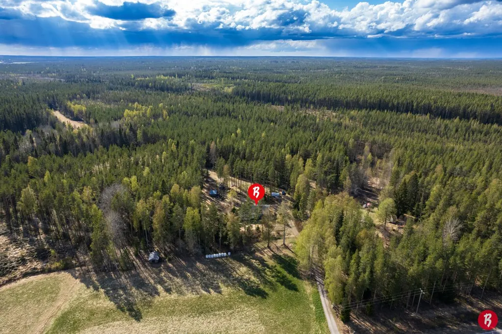 Õhuvaade - Architect-Designed Home with Sauna in Sykärä
