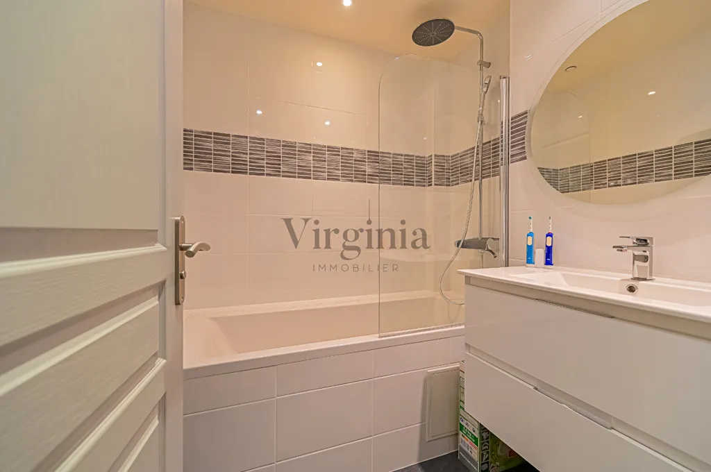 Bagni - 2/3-Piece Flat with Balcony in Nogent-sur-Marne