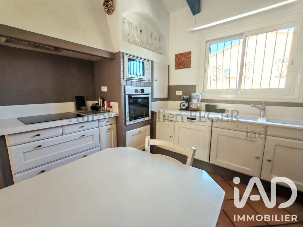 Cucina - Characterful Villa with Pool in Trouillas