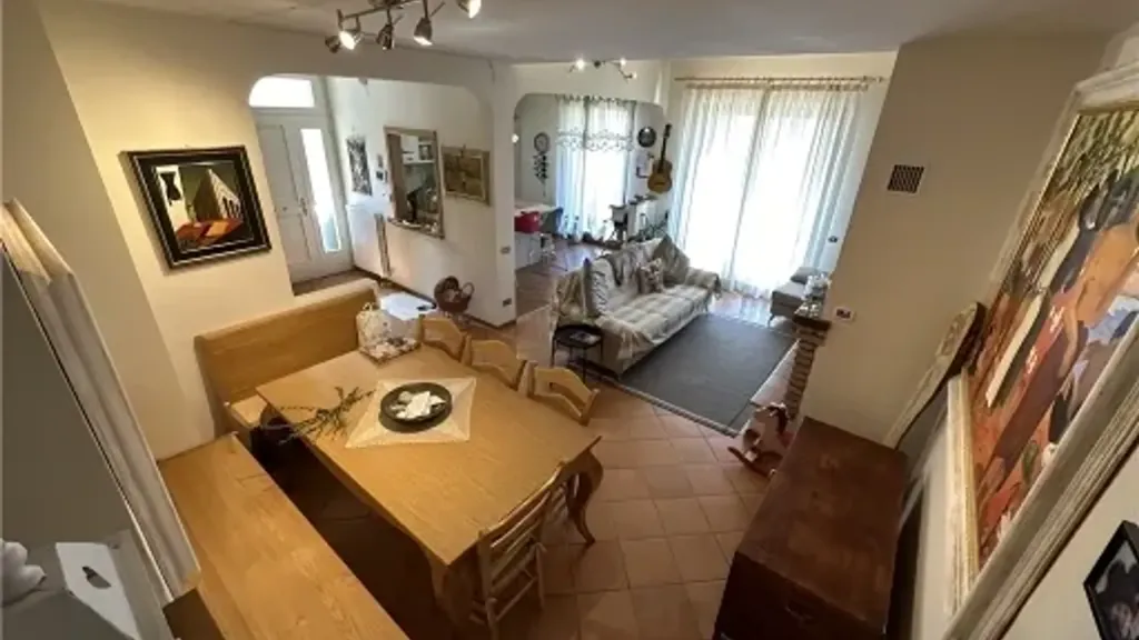 Sala da pranzo - Rustic Villa with Private Garden in Lastra a Signa