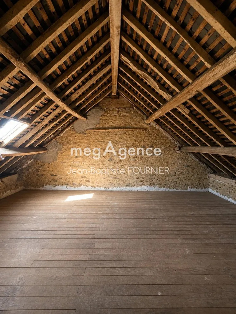 Pièces - Maison de Maître avec Dépendances dans un Cadre Verdoyant