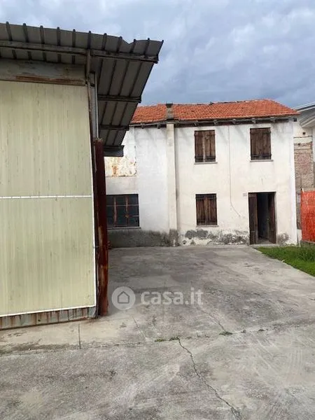 Aed - Rustic Farmhouse with Garden in Sacile