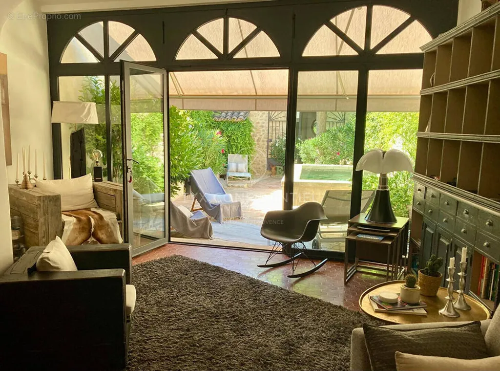 living_room