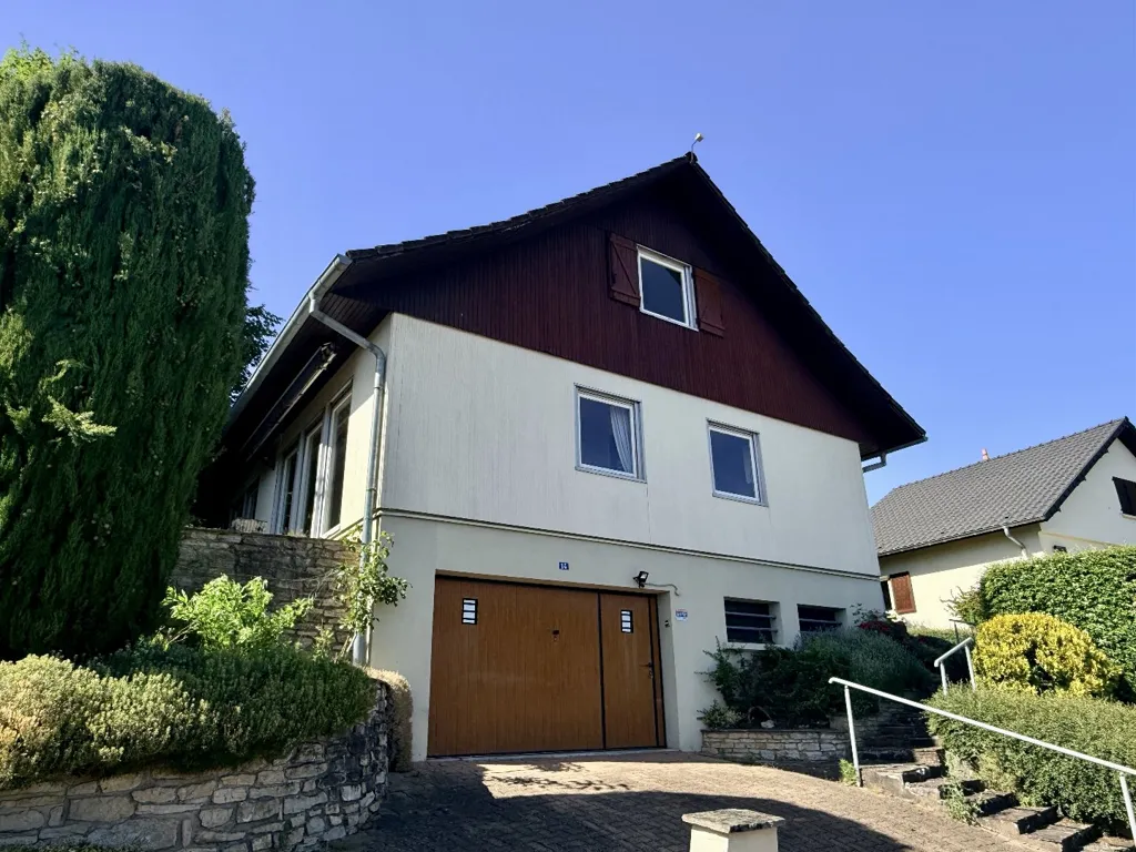 Exterior - 7-Piece House with Garden in Essert