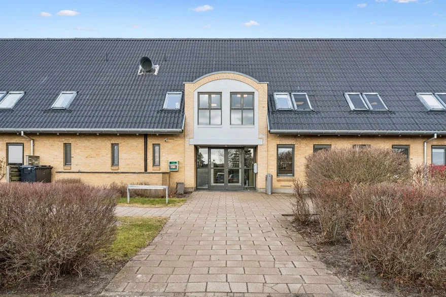 Välivaade - Modern Office with High Visibility in Aalborg
