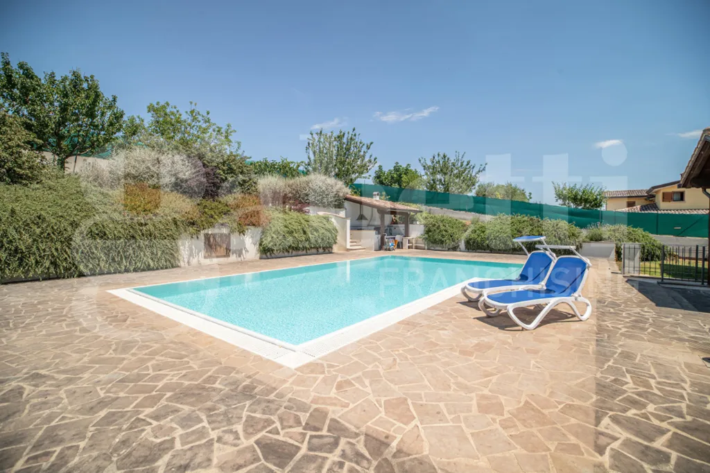 Piscina - Luxury Villa with Pool near Perugia
