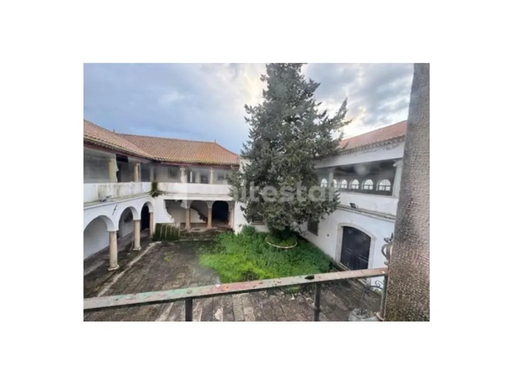Giardino - Historic Mansion in Almeirim Centre