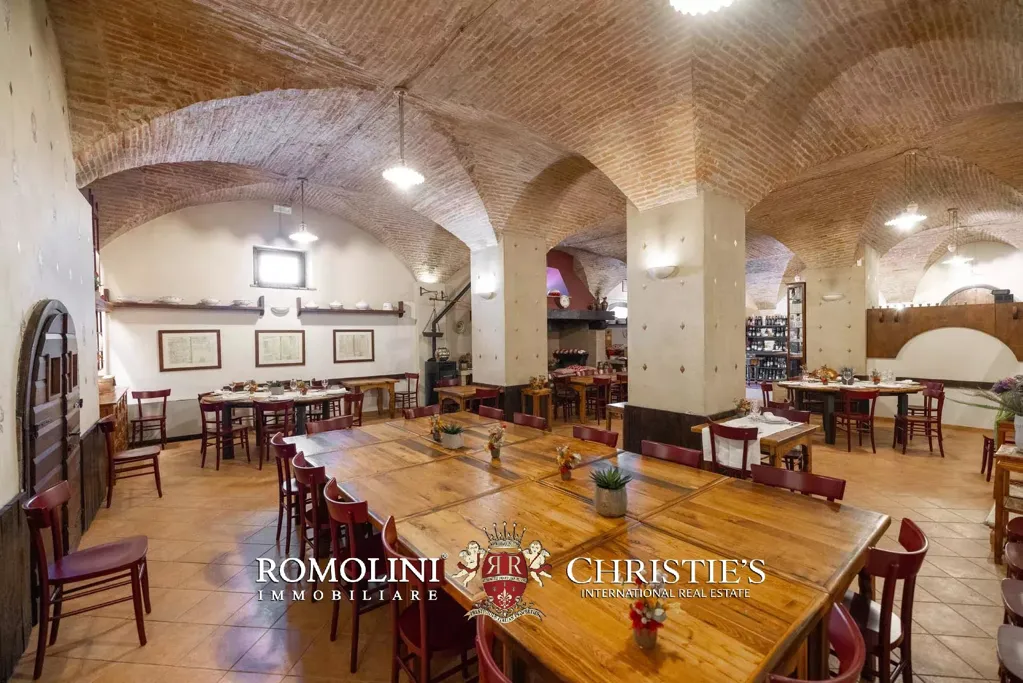 Söögituba - Historic Estate with Castle in Umbria