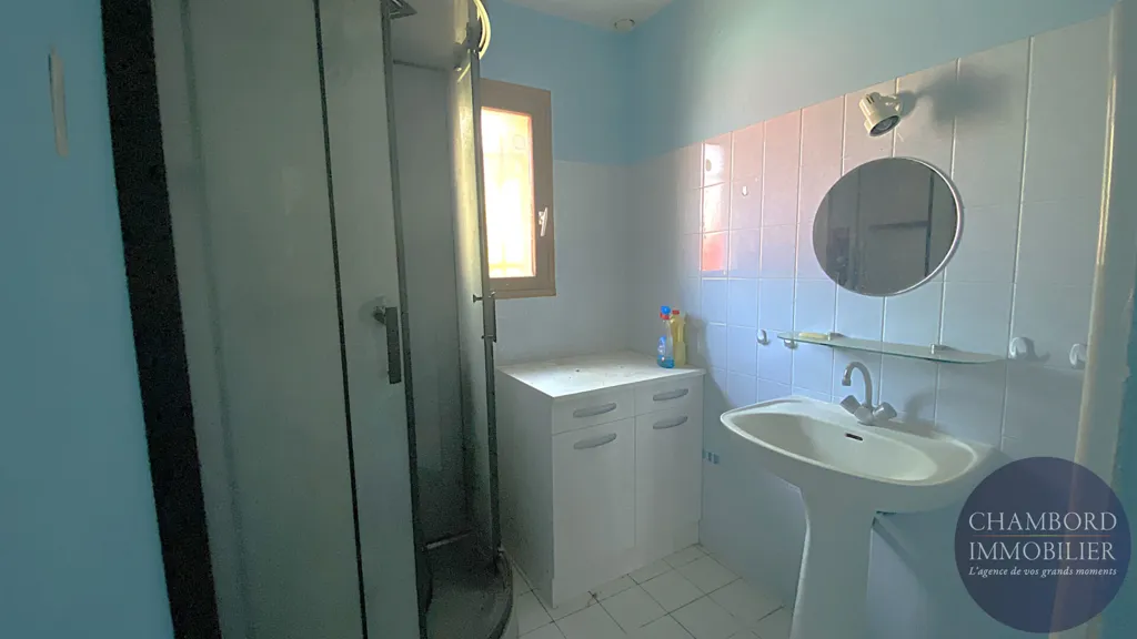 Vannitoad - Contemporary Flat in Contres with Garden