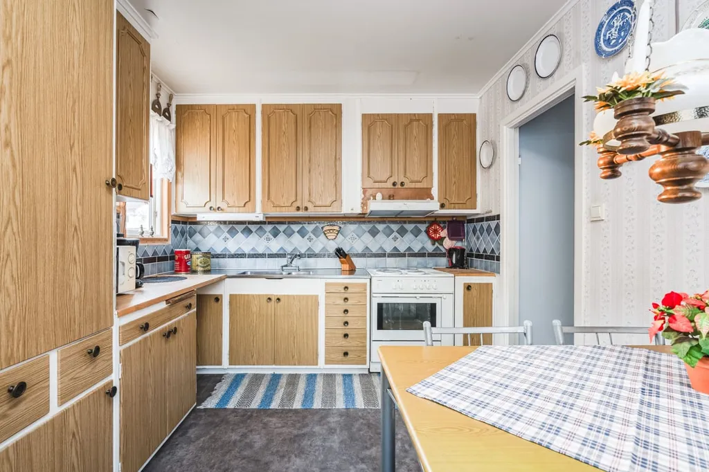 Kitchen - 1-Plan Villa with Inglazed Terrace in Älvkarleby