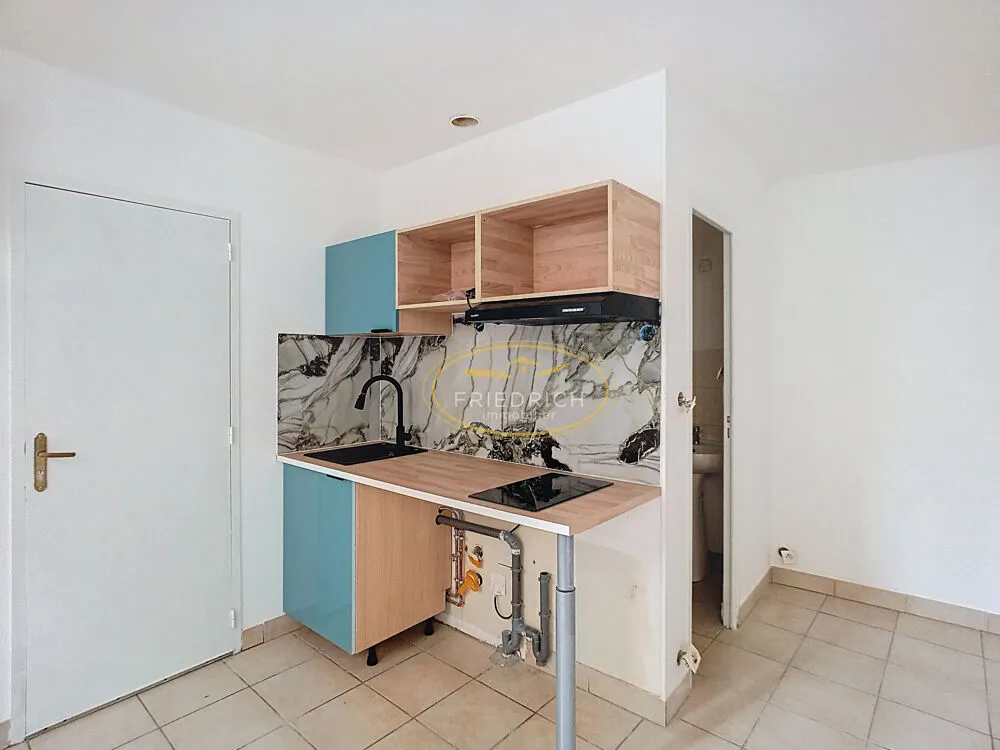 Cuisine - Studio Rénové au Cœur de Bar-le-Duc