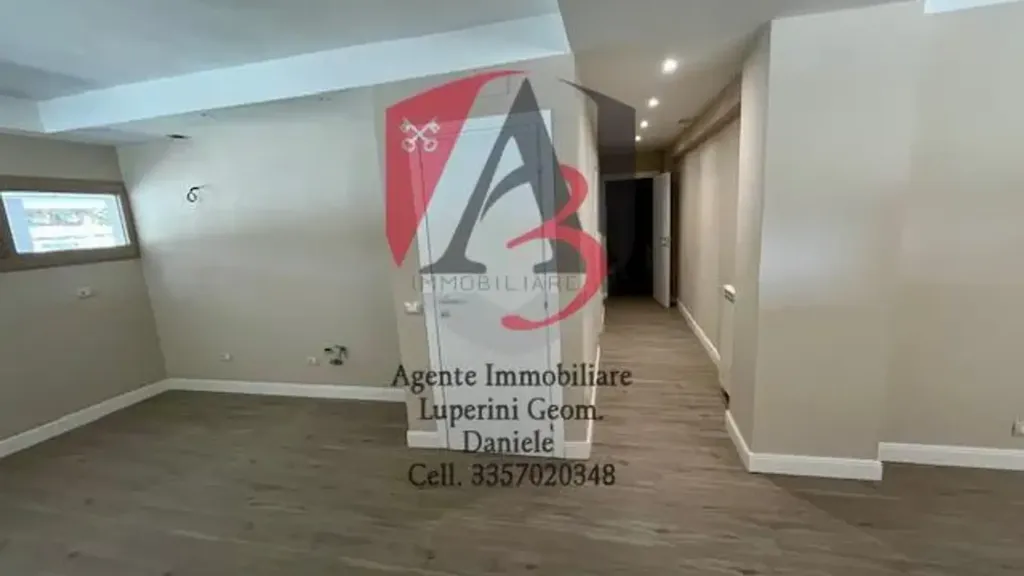 Appartement 4 pièces à IT
