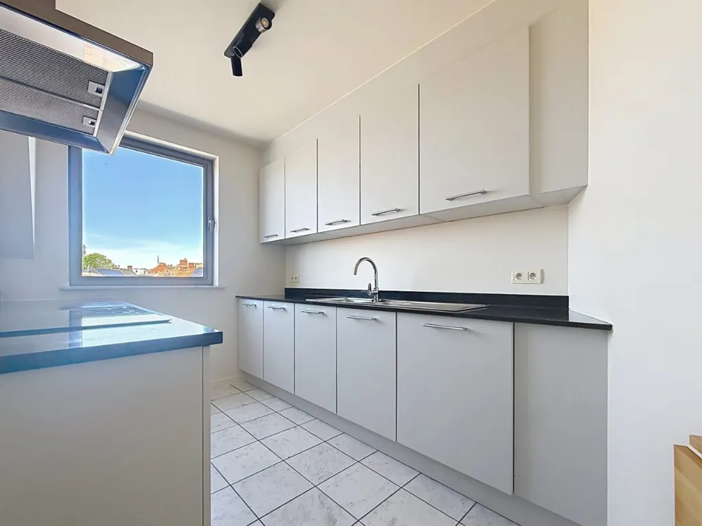 Cucina - Duplex Flat with Underground Parking in Tielt
