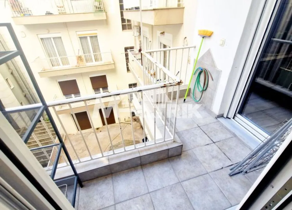 Balcone - Studio with Balcony in Thessaloniki Centre