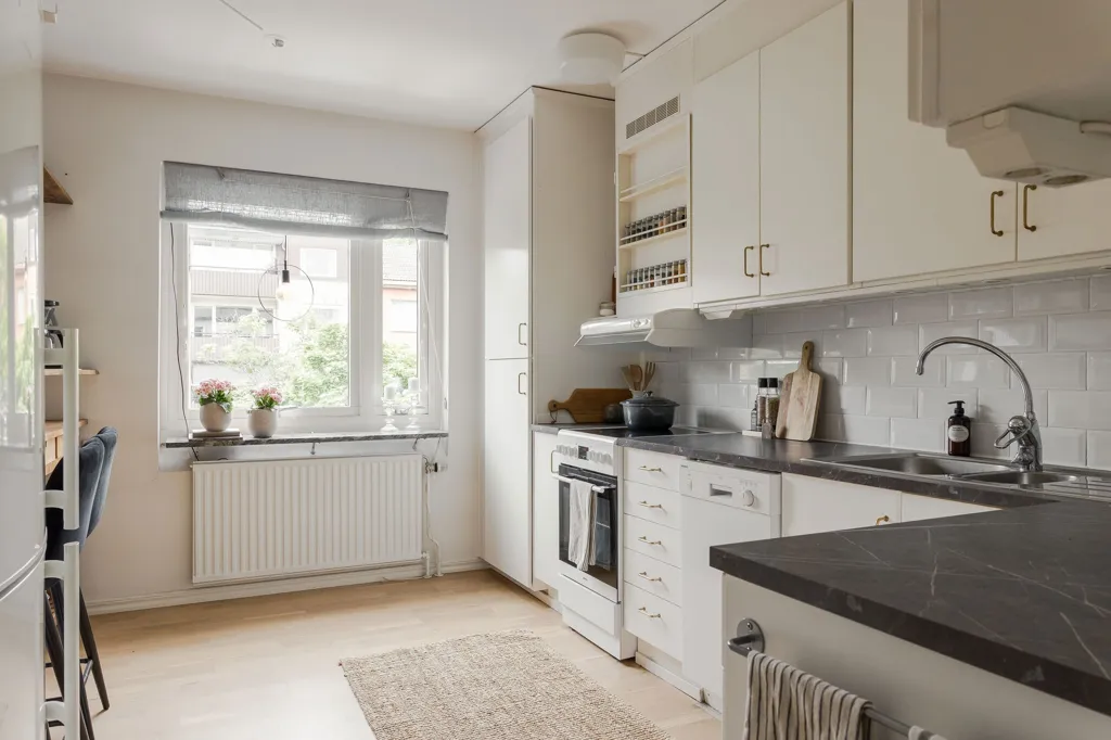 Cuisine - Modern Flat with Balcony in Söder, Växjö