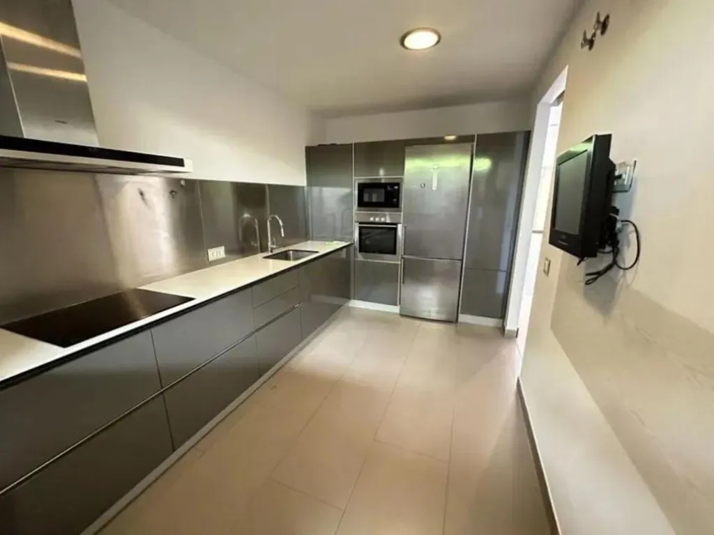 Cuisine - Apartment with Golf Course Views in Benahavís