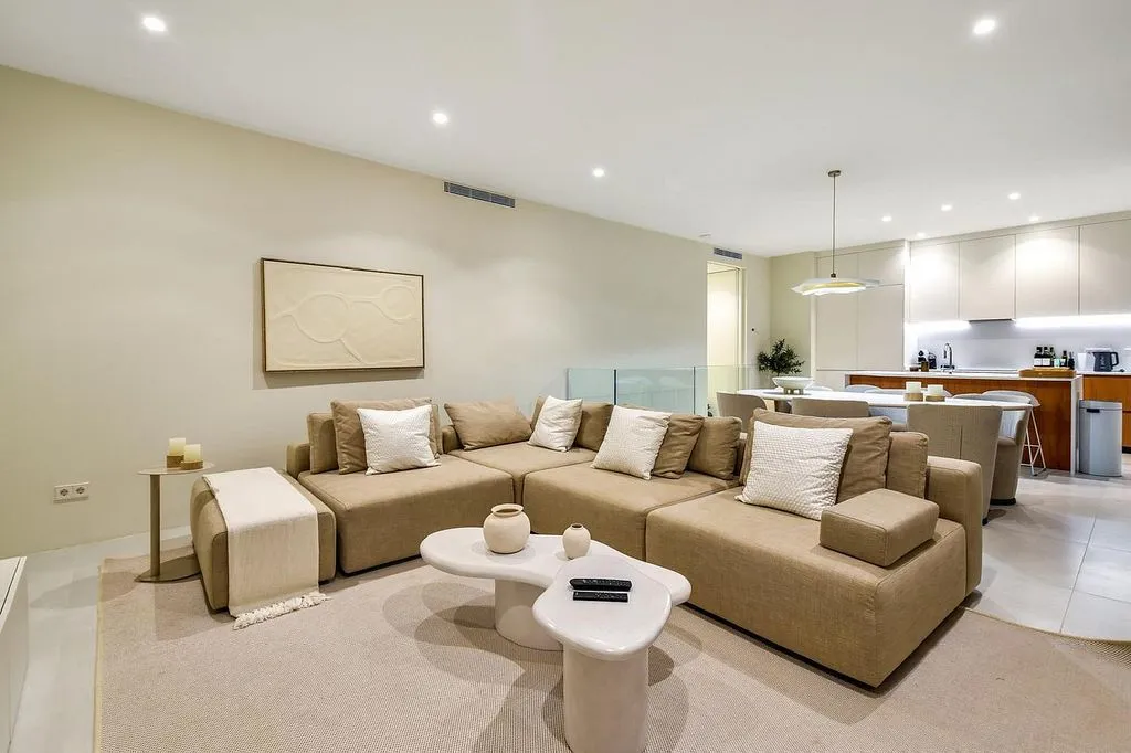 Elutuba - Apartment with Pool in Marina Botafoc, Ibiza