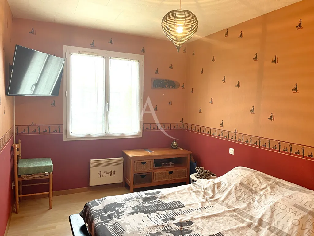 Bedrooms - Four-Bedroom House with Pool in La Chapelle Achard
