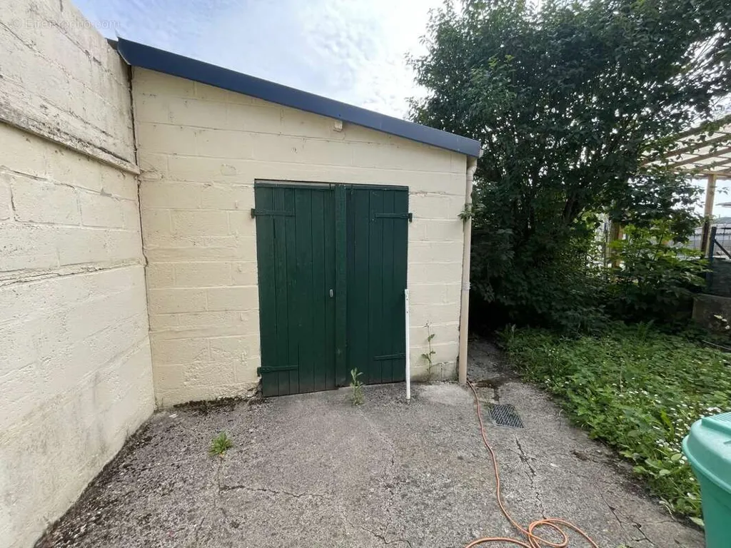 Aed - Semi-Detached House with Garden in Guise