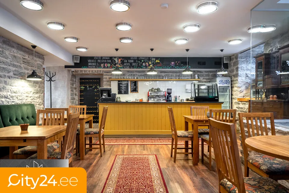 Söögituba - Loft Office with Storage in Tallinn City Centre
