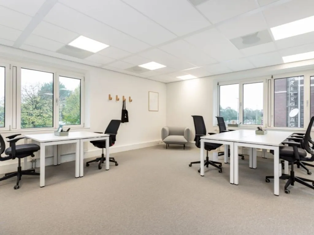 Studio - Office Space for 50 in Lisbon Oriente