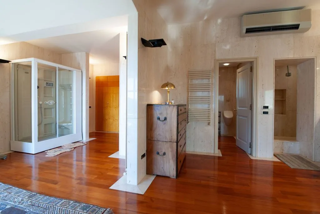 Hallway - Mediterranean House with Sea Views in Begur