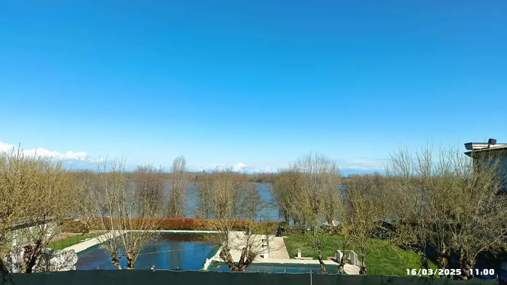 Jardin - Rustic Apartment with Lake View in Mantua