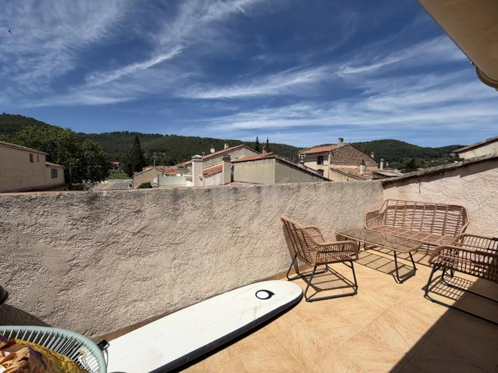 Terrass - Duplex Flat with Terrace in Village Centre