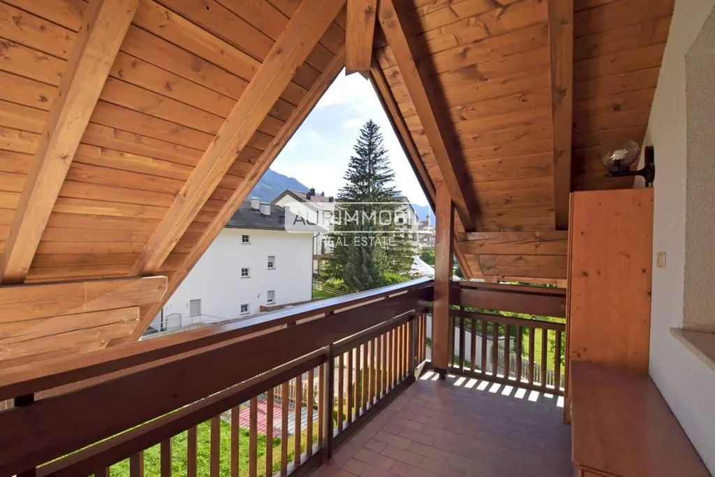 Rõdu - Luxury Flat with Balcony in Innichen