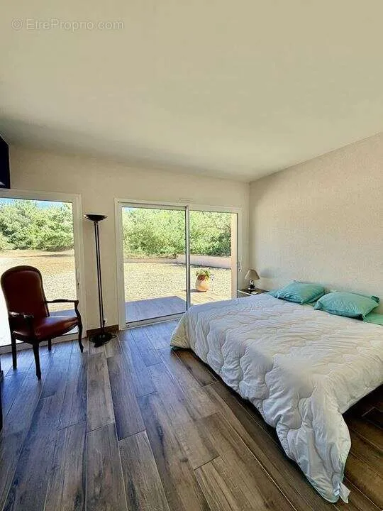 Chambres - Maison avec Piscine et Jardin à Soulac-Sur-Mer
