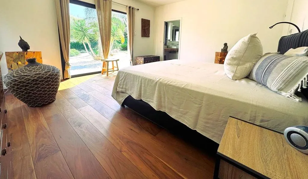 Magamistoad - Contemporary Villa with Pool in Biot