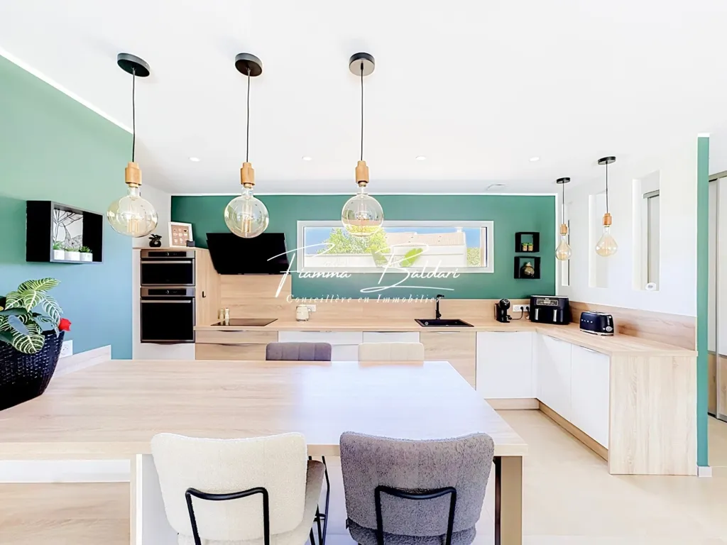 Cuisine - Villa contemporaine avec piscine à l'ouest
