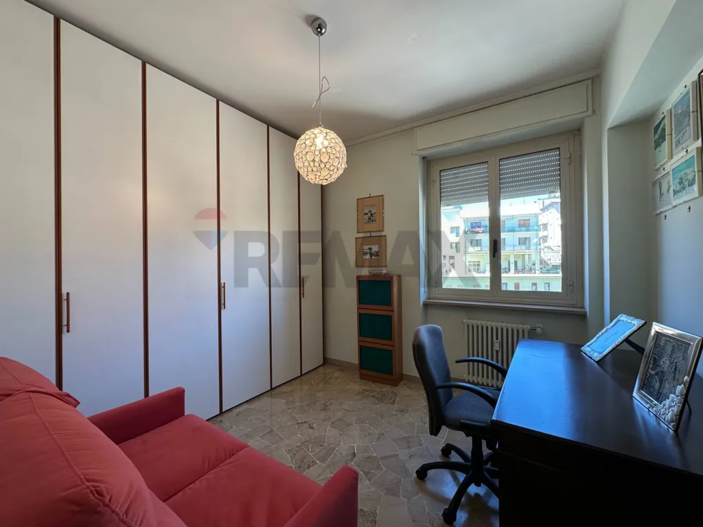 Kabinet - Apartment with Balcony near L'Aquila Centre