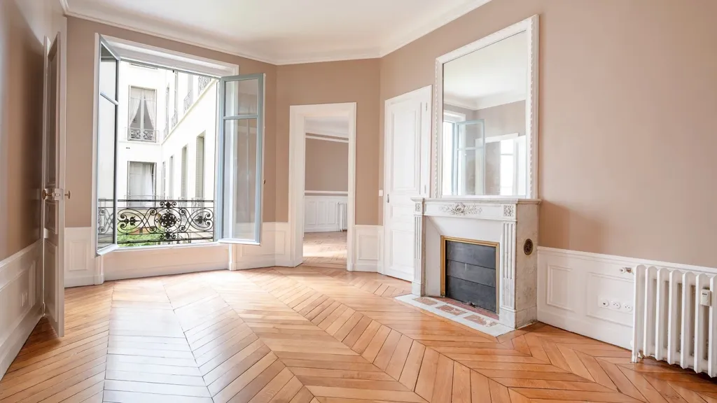 Séjour - Appartement de 5 Pièces avec Cour Arborée à Paris 75017