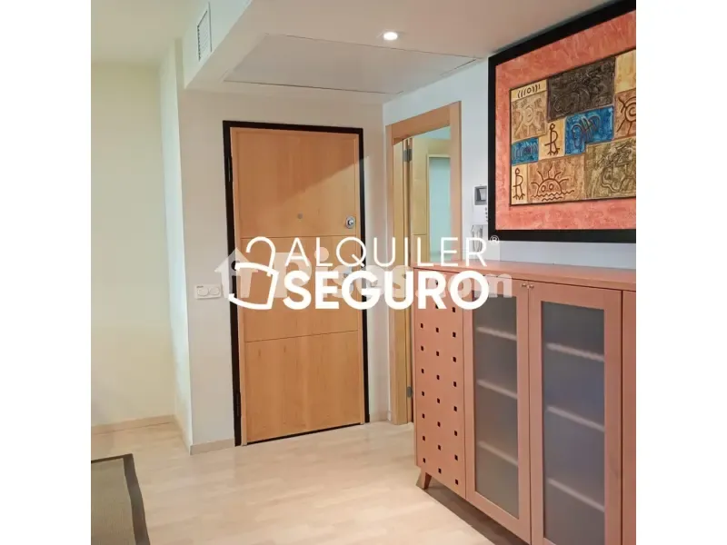 Seafront Flat with Pool in Carretera de Cádiz