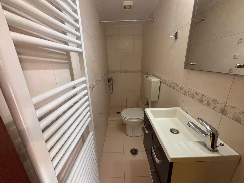 Bagni - Modern Apartment with Mountain View in Athens
