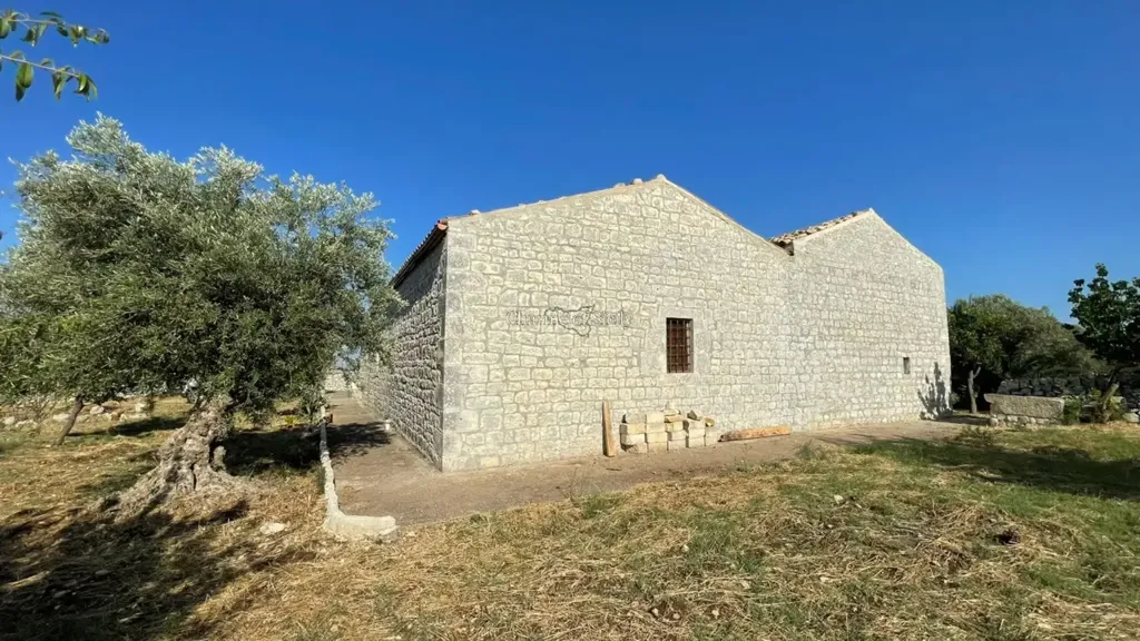 facade